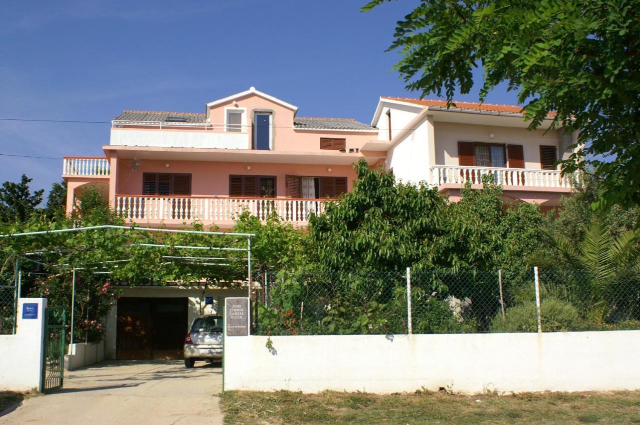 Family Friendly Seaside Apartments Vlasici, Pag - 4319 Luaran gambar