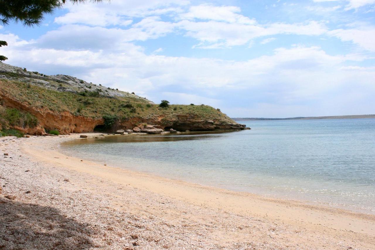 Family Friendly Seaside Apartments Vlasici, Pag - 4319 Luaran gambar
