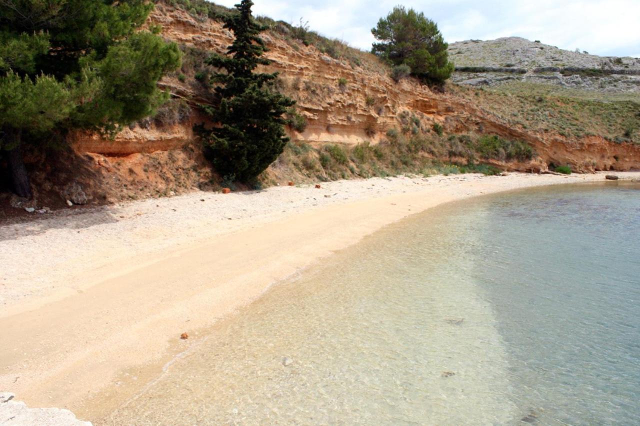 Family Friendly Seaside Apartments Vlasici, Pag - 4319 Luaran gambar
