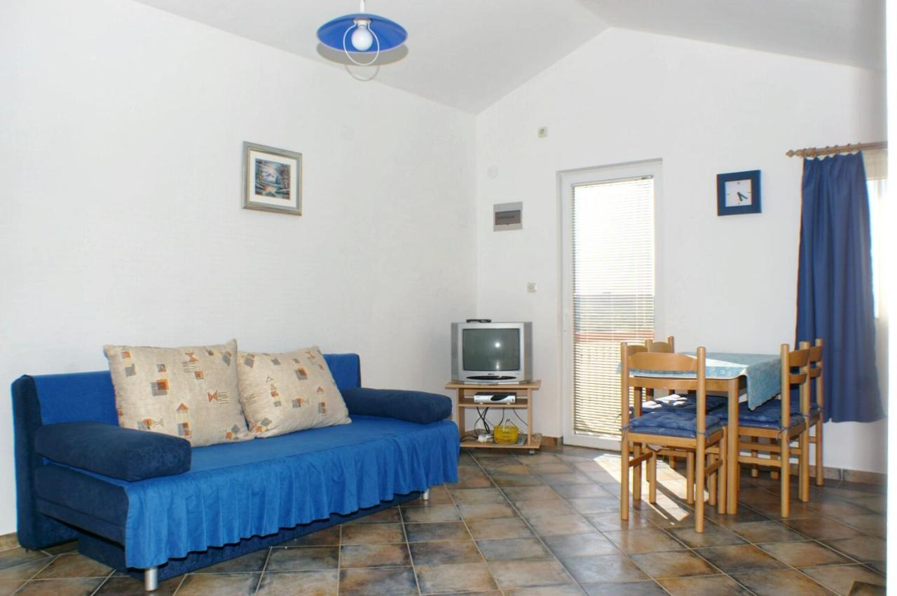 Family Friendly Seaside Apartments Vlasici, Pag - 4319 Luaran gambar