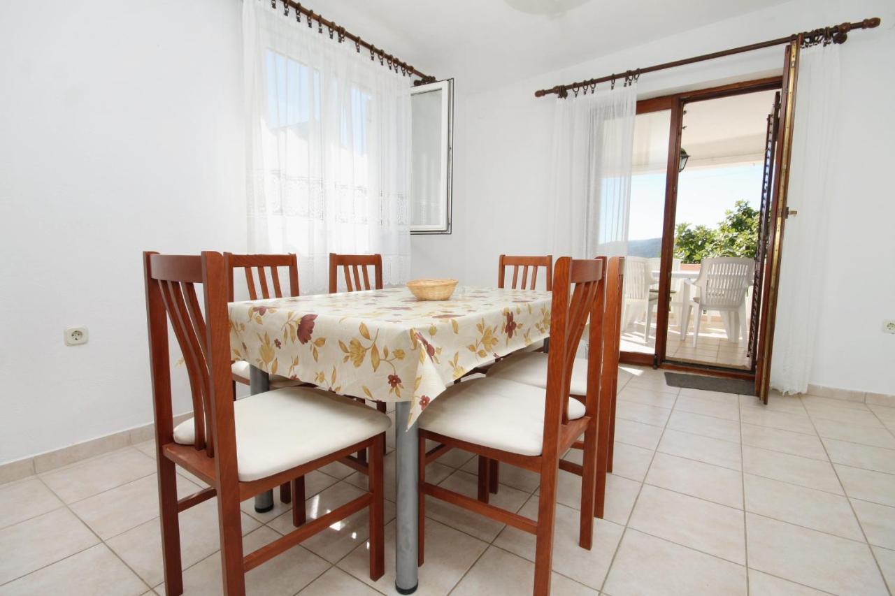 Family Friendly Seaside Apartments Vlasici, Pag - 4319 Luaran gambar
